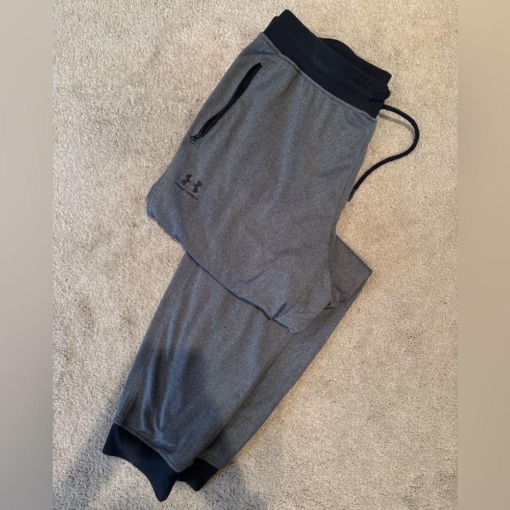 Under Armour ColdGear Joggers Men’s XL Gray Loose Fit Sweatpants